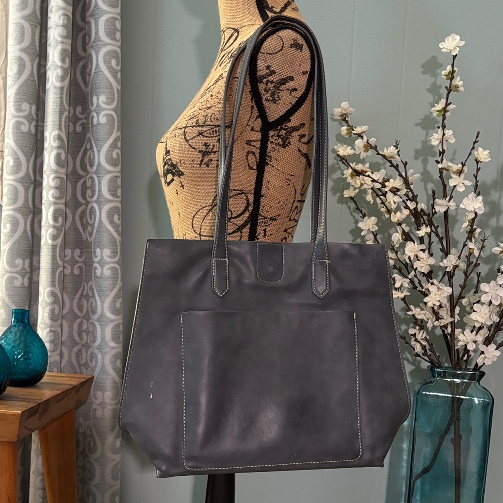 Shiraleah (Boutique) Vegan Leather Tote